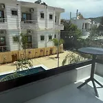 מלון Afrimi 3*